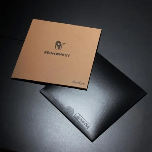 Mặt trước mặt vợt Red Monkey bóc seal